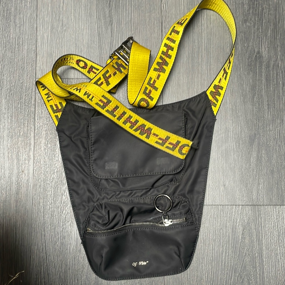 Off white cross bag adjustable
